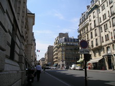 Улица Парижа